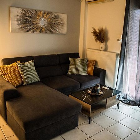 Gk Suites-Constantin View , Auto Check-In 24H Larissa Exterior foto